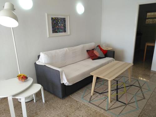 Apartamento de 1 dormitorio con balcón del hotel Rocamar. Foto 4