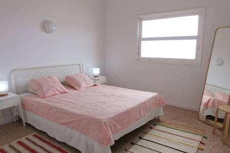 Apartamento de 1 dormitorio con balcón del hotel Rocamar. Foto 11