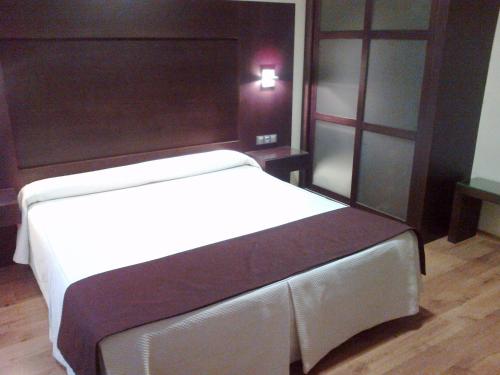 Habitación Doble Superior del hotel Anabel Baza. Foto 10