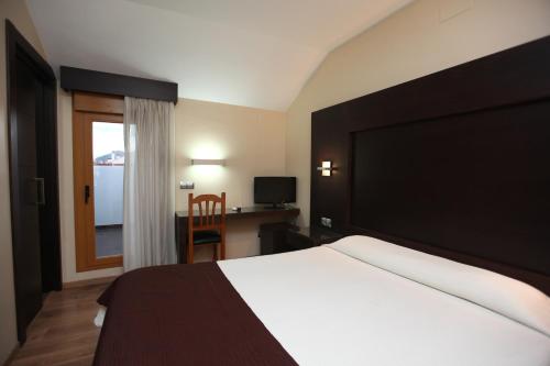 Habitación Doble Superior del hotel Anabel Baza. Foto 11