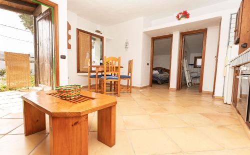 Casita de campo de un dormitorio con vistas a las montañas del hotel Casa Rural La Capellania. Foto 16