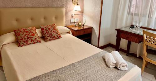 Habitación doble Económica 1 Cama doble del hotel Atlantico Centro. Foto 7