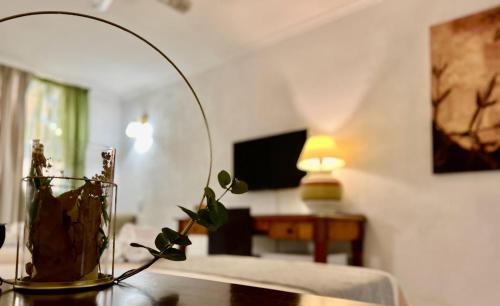 Habitación triple 2 Camas dobles del hotel Atlantico Centro. Foto 7