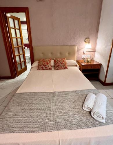 Habitación Doble Pequeña del hotel Atlantico Centro. Foto 1