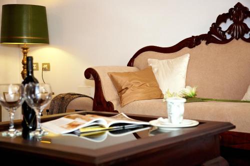 Habitación Doble - 1 o 2 camas del hotel Emblemático San Agustín. Foto 13