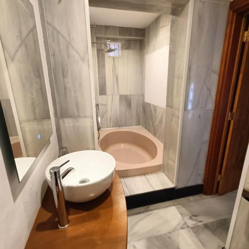 Habitación Doble del hotel Boutique Océano - Adults Only. Foto 17