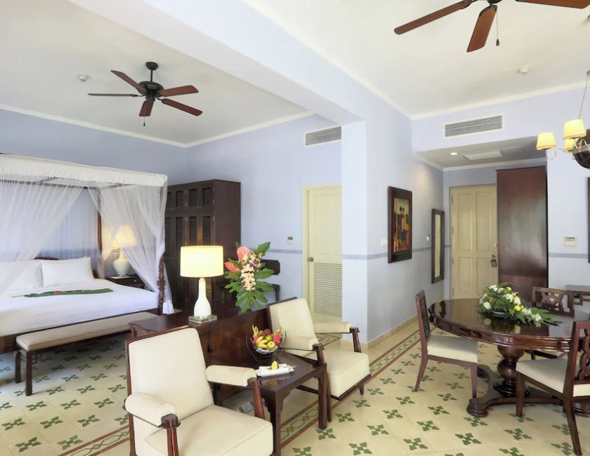 Suite Vista Mar Lujo Balcón o Terraza 1 Cama king Con Vistas del hotel La Veranda Resort Phu Quoc - Mgallery. Foto 3
