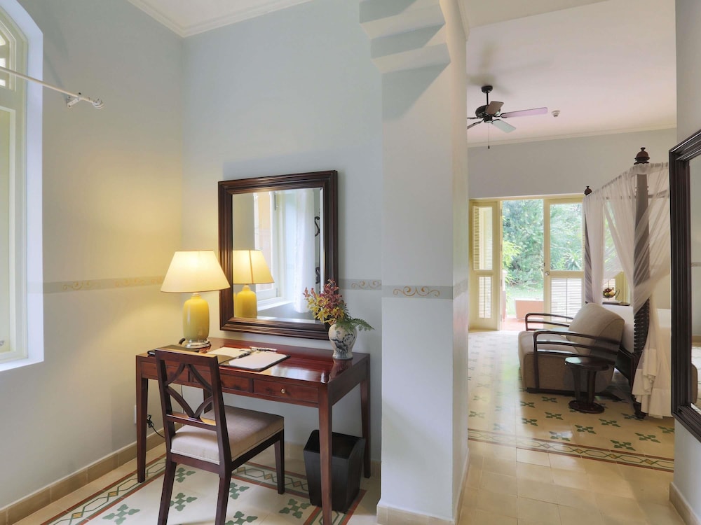 GARDEN SUITE, 1 Cama Doble del hotel La Veranda Resort Phu Quoc - Mgallery. Foto 5