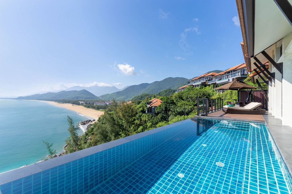One Bedroom Seaview Hill Pool Villa del hotel Banyan Tree Lang Co. Foto 9
