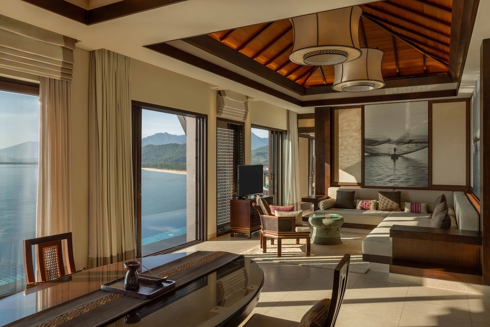 Three Bedroom Oceanview Pool Villa del hotel Banyan Tree Lang Co. Foto 9