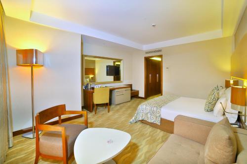 Habitación Triple Deluxe del hotel Innova Sultanahmet Istanbul. Foto 2