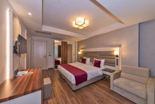 Habitación Familiar Connection del hotel Golden Royal and Spa