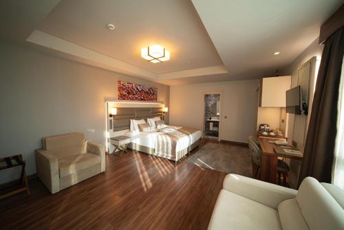 Suite Familiar del hotel Golden Royal and Spa. Foto 2