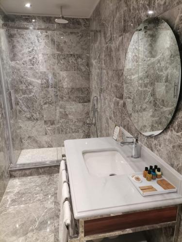 Suite Junior del hotel Golden Royal and Spa. Foto 11