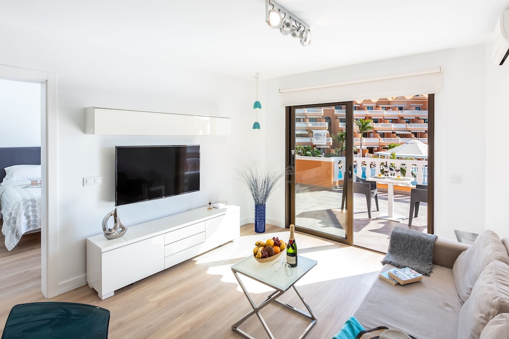 Apartamento Deluxe del hotel Tenerife Royal Gardens. Foto 9