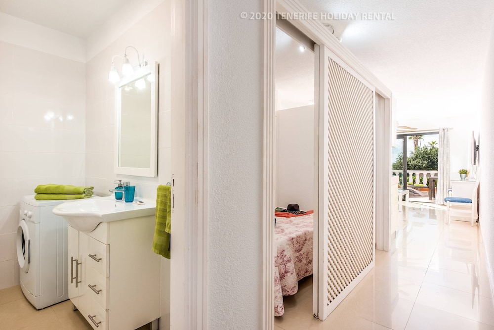 Estudio, 1 habitación, balcón del hotel Tenerife Royal Gardens. Foto 1