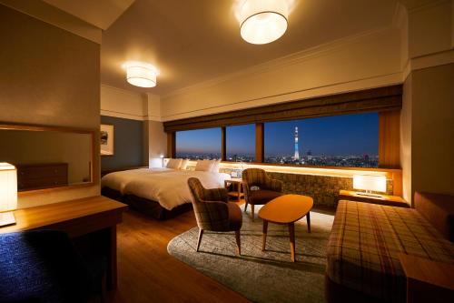 Habitación Deluxe con vistas al Tokyo Sky Tree - 2 camas individuales del hotel Tobu Levant Tokyo. Foto 1