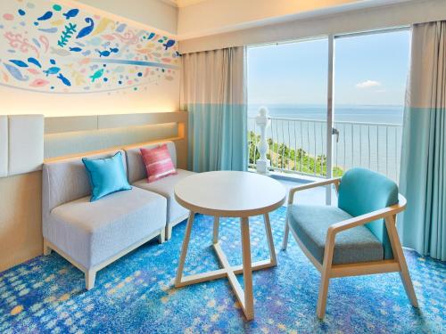 Habitación Doble Deluxe Rainbow con vistas a la bahía - 2 camas individuales - Plantas 7 - 10 - No fumadores del hotel Grand Nikko Tokyo Bay Maihama. Foto 4