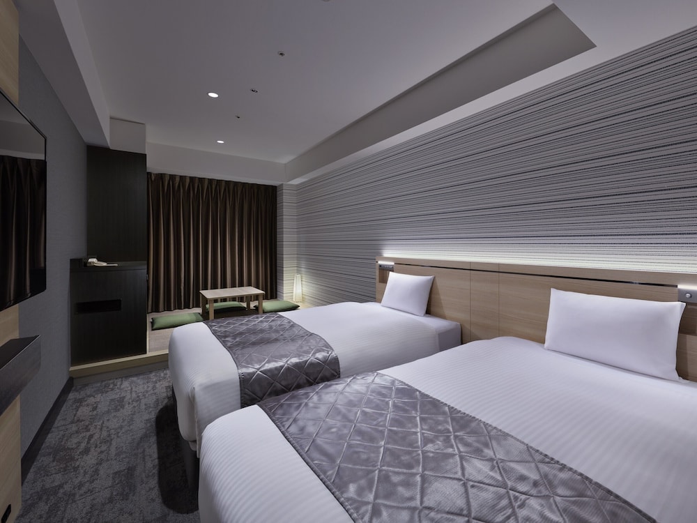 Habitación triple Premier, no fumadores (Japanese Modern Style) del hotel Villa Fontaine Grand Tokyo - Roppongi