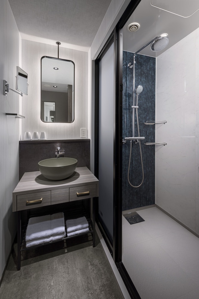 Habitación con 2 camas individuales, no fumadores (30sqm,shower room) del hotel Villa Fontaine Grand Tokyo - Roppongi. Foto 3