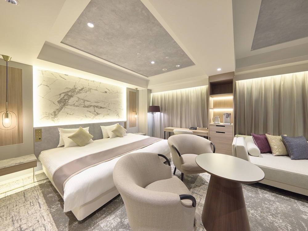Habitación Deluxe, no fumadores (40sqm, King,separate bath and toilet) del hotel Villa Fontaine Grand Tokyo - Roppongi. Foto 9