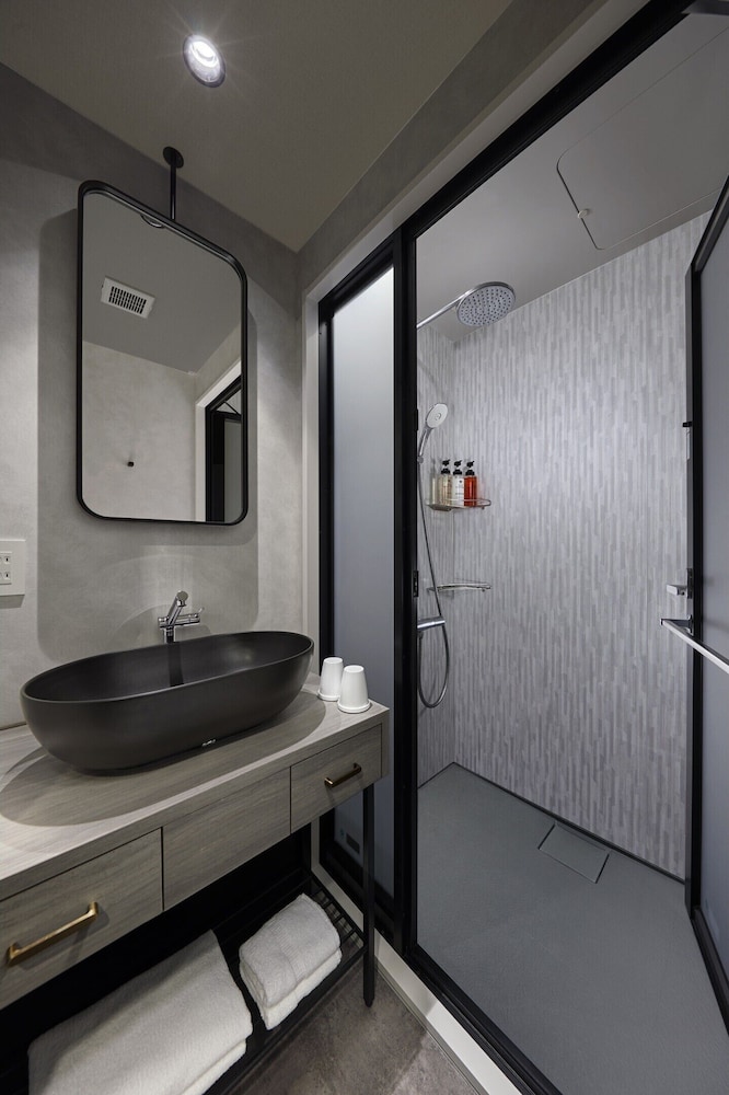 Habitación doble, no fumadores (with Sofa (Shower booth)) del hotel Villa Fontaine Grand Tokyo - Roppongi. Foto 4