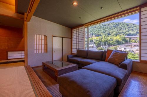 Habitación doble Vista Rio Baño compartido Japonesa del hotel Kajikaso. Foto 3