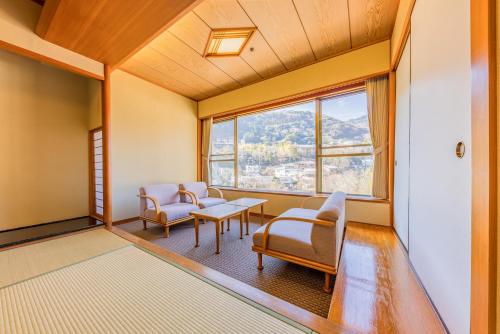 Habitación Superior de estilo japonés con vistas al río del hotel Kajikaso. Foto 4