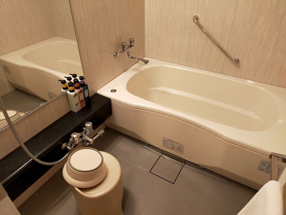 Habitación Deluxe con 2 camas individuales, no fumadores, vistas al río (Main Building) del hotel Yumoto Fujiya. Foto 13