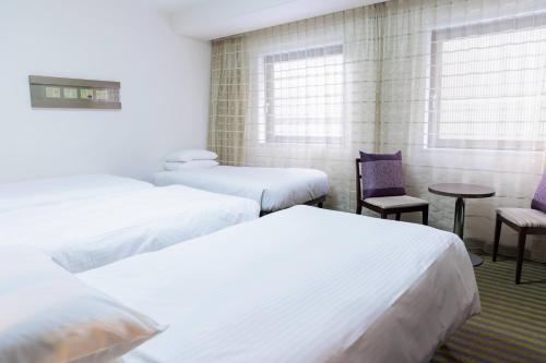 Habitación cuádruple - No fumadores del hotel Keihan Kyoto Grande. Foto 1