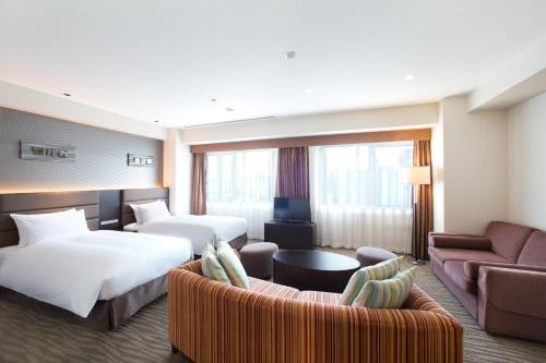 Habitación Doble grande para no fumadores - 2 camas del hotel Holiday Inn Osaka Namba. Foto 5