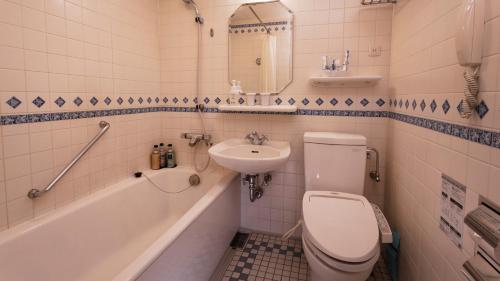 Donau Classic Economy Double Room - Non - Smoking del hotel Monterey Osaka. Foto 5