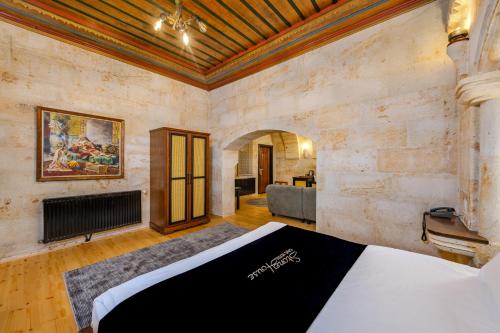 Suite Deluxe del hotel Stone House Cave. Foto 3