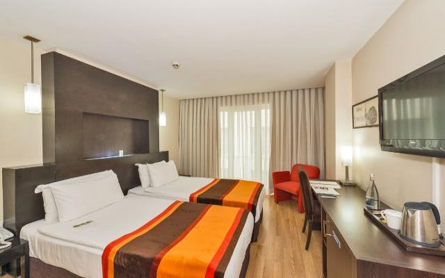 Habitación Doble Estándar con vistas al atrio del hotel The Beyaz Saray and Spa. Foto 1