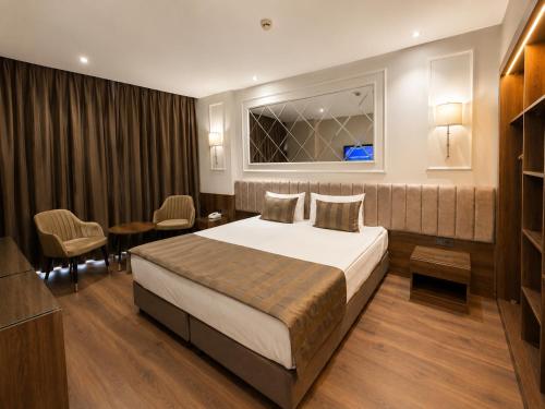 Habitación Individual Básica con vistas al atrio del hotel The Beyaz Saray and Spa. Foto 1