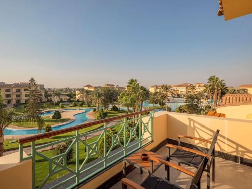 Suite Premier del hotel Movenpick Cairo Media City. Foto 5