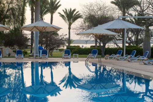 Suite Junior con 1 cama doble, vistas al lago del hotel Mercure Ismailia Forsan Island