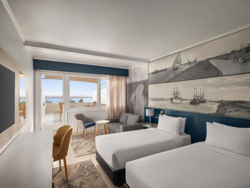 Suite Junior con 1 cama doble, vistas al lago del hotel Mercure Ismailia Forsan Island. Foto 3