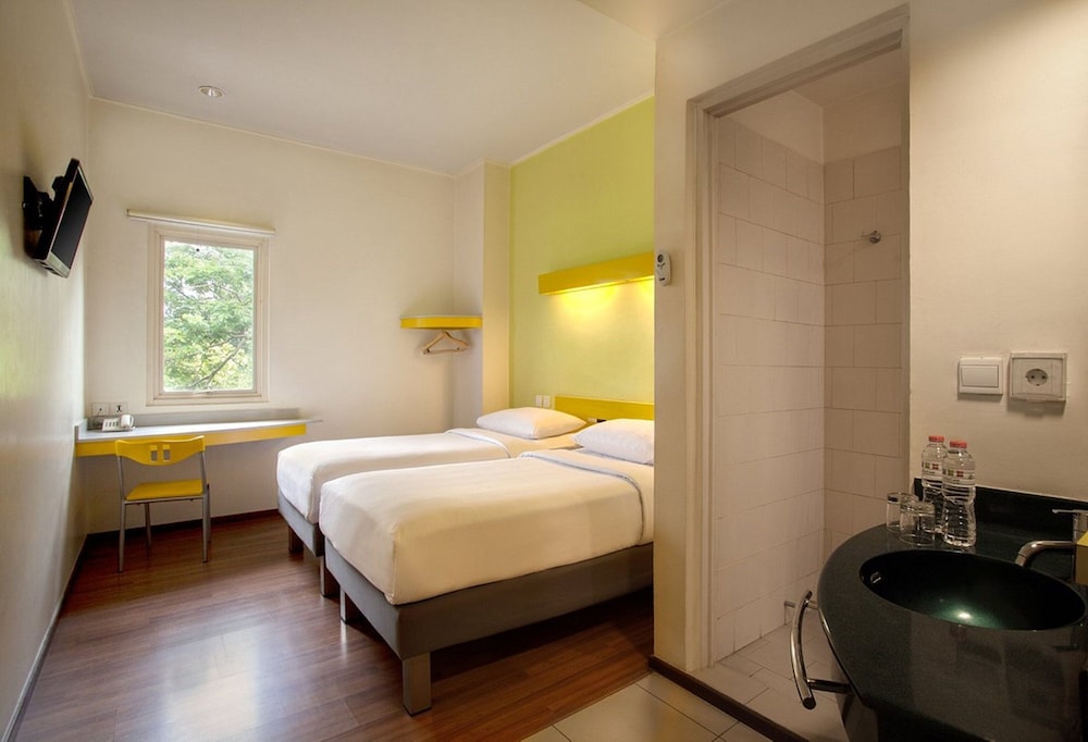 Estándar Twin del hotel Ibis Budget Jakarta Menteng. Foto 1