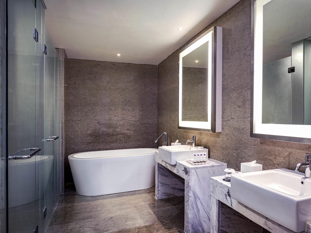 Suite Ejecutiva del hotel Grand Mercure Jakarta Harmoni. Foto 1