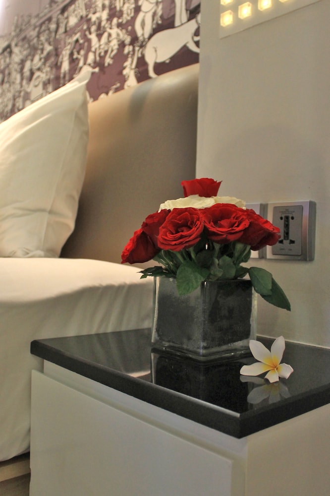 Suite con 1 Cama King del hotel Mercure Jakarta Simatupang. Foto 12
