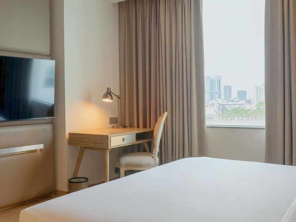 Estándar con 1 cama King del hotel Mercure Jakarta Simatupang
