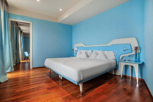 Suite del hotel Jr Hotels Bari Grande Albergo Delle Nazioni. Foto 6