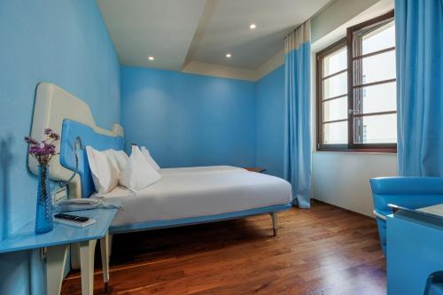 Habitación Doble Clásica del hotel Jr Hotels Bari Grande Albergo Delle Nazioni. Foto 7
