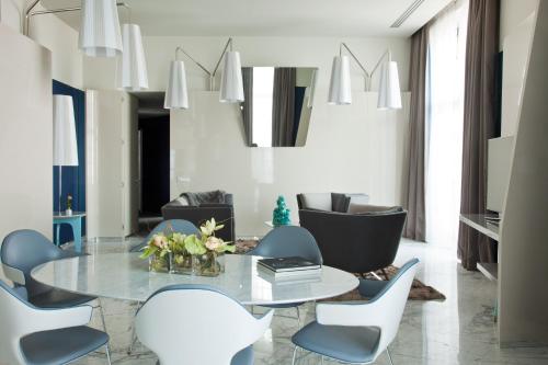 Suite Presidencial del hotel Jr Hotels Bari Grande Albergo Delle Nazioni