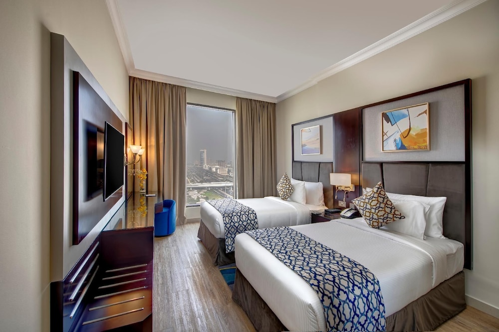 Two Bedroom Apartment with City View del hotel Two Seasons and Apartments. Foto 3