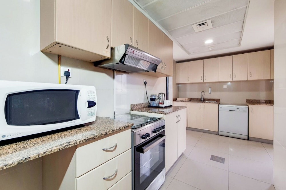 Two Bedroom Apartment with Sea View del hotel Two Seasons and Apartments. Foto 4