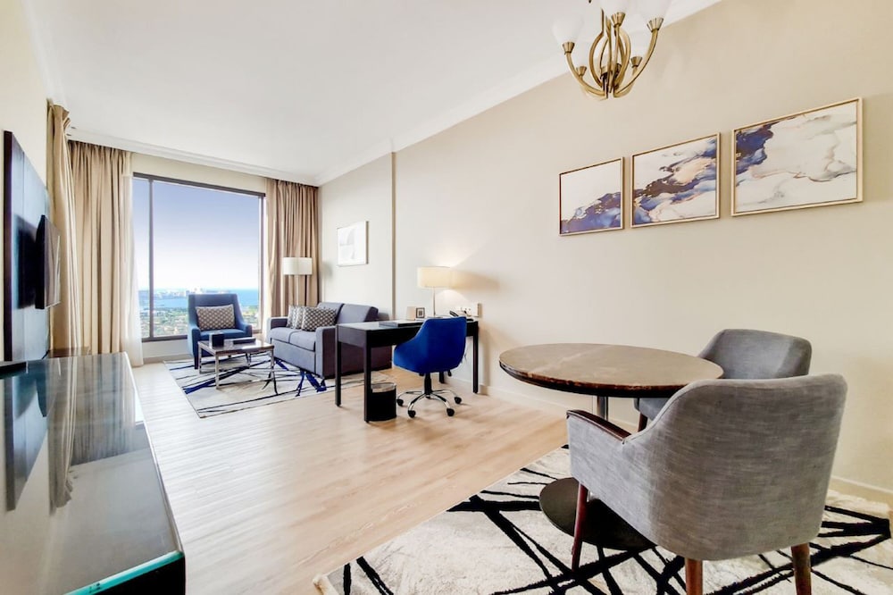 Two Bedroom Apartment with Sea View del hotel Two Seasons and Apartments. Foto 6
