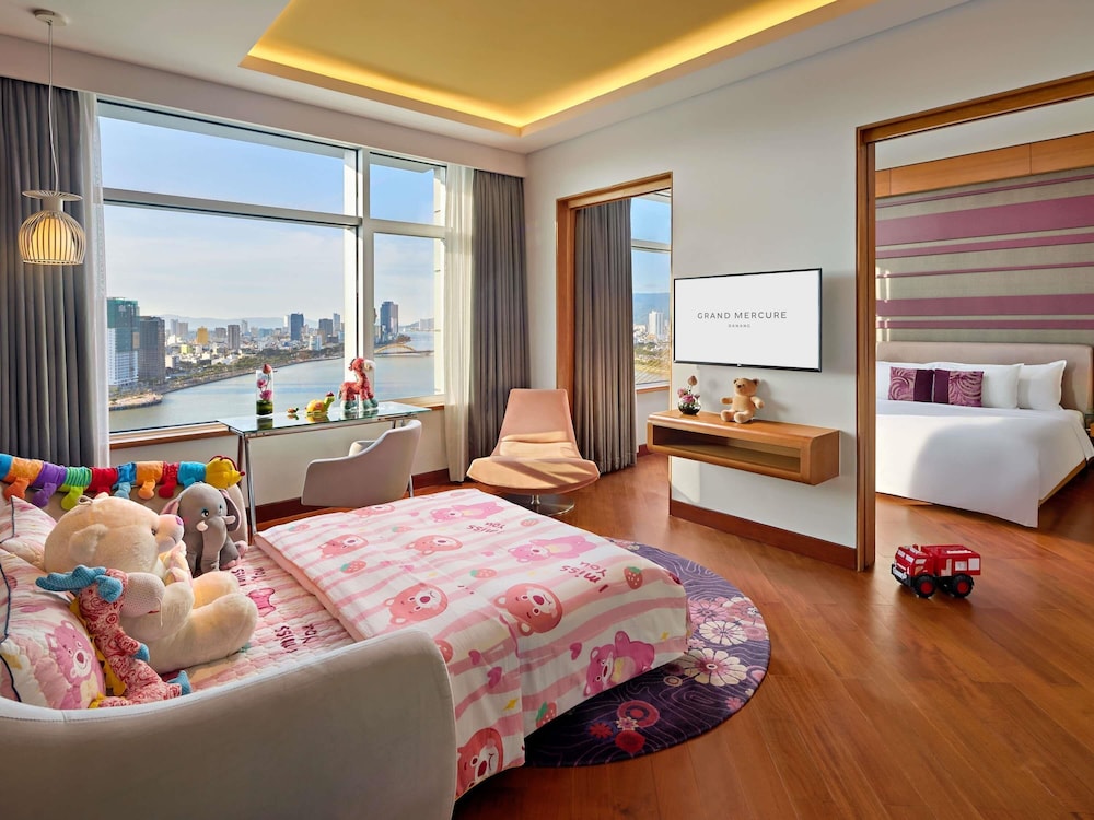 Suite Familiar, planta alta con acceso al Privilege Lounge del hotel Grand Mercure Danang