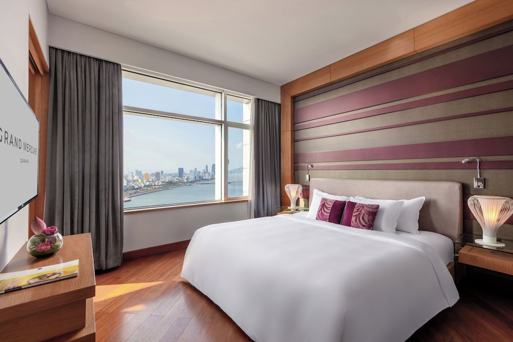 Suite Familiar, planta alta con acceso al Privilege Lounge del hotel Grand Mercure Danang. Foto 2